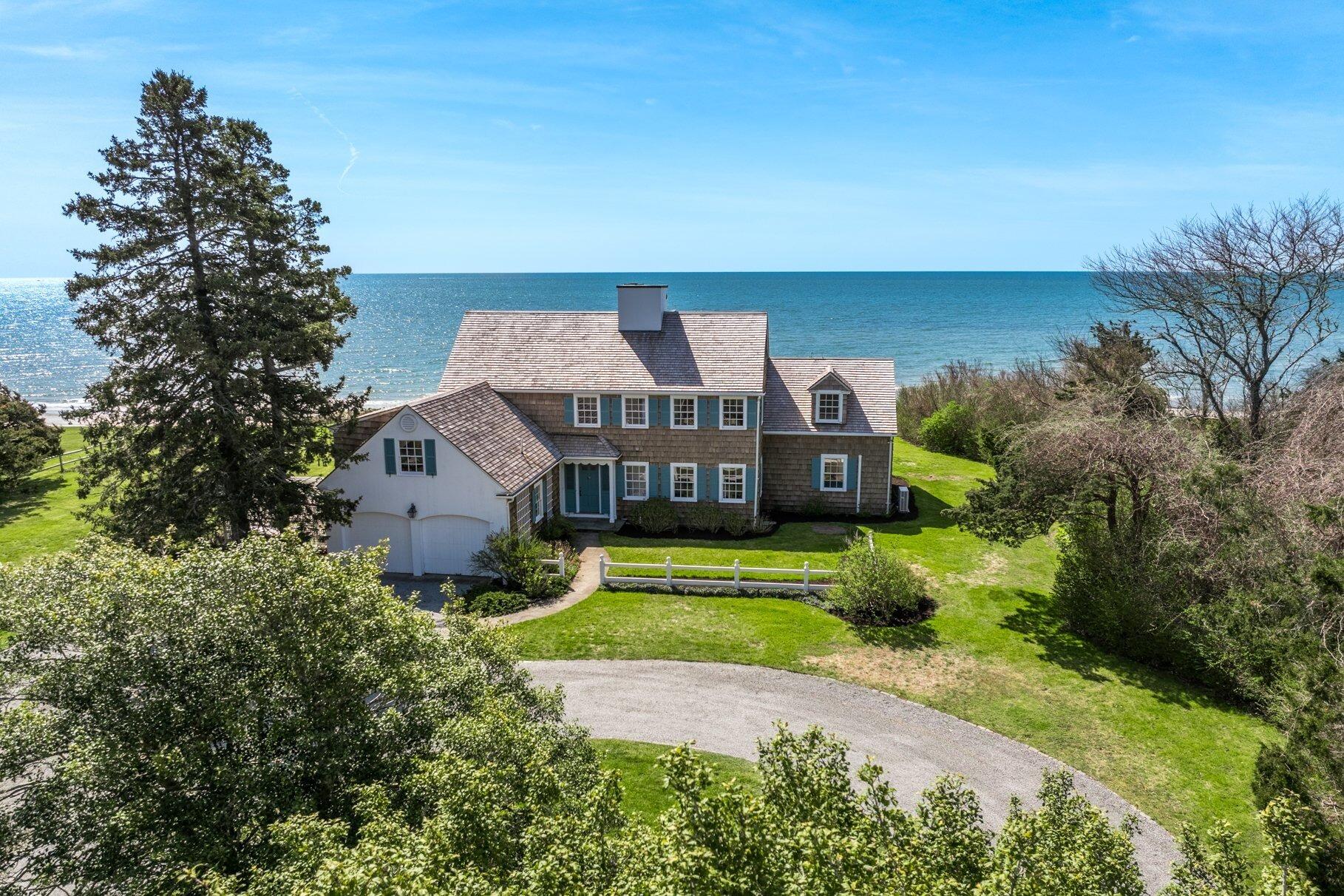 Osterville, Massachusetts 02655, United States, 6 Bedrooms Bedrooms, ,6 BathroomsBathrooms,Residential,Active,123887