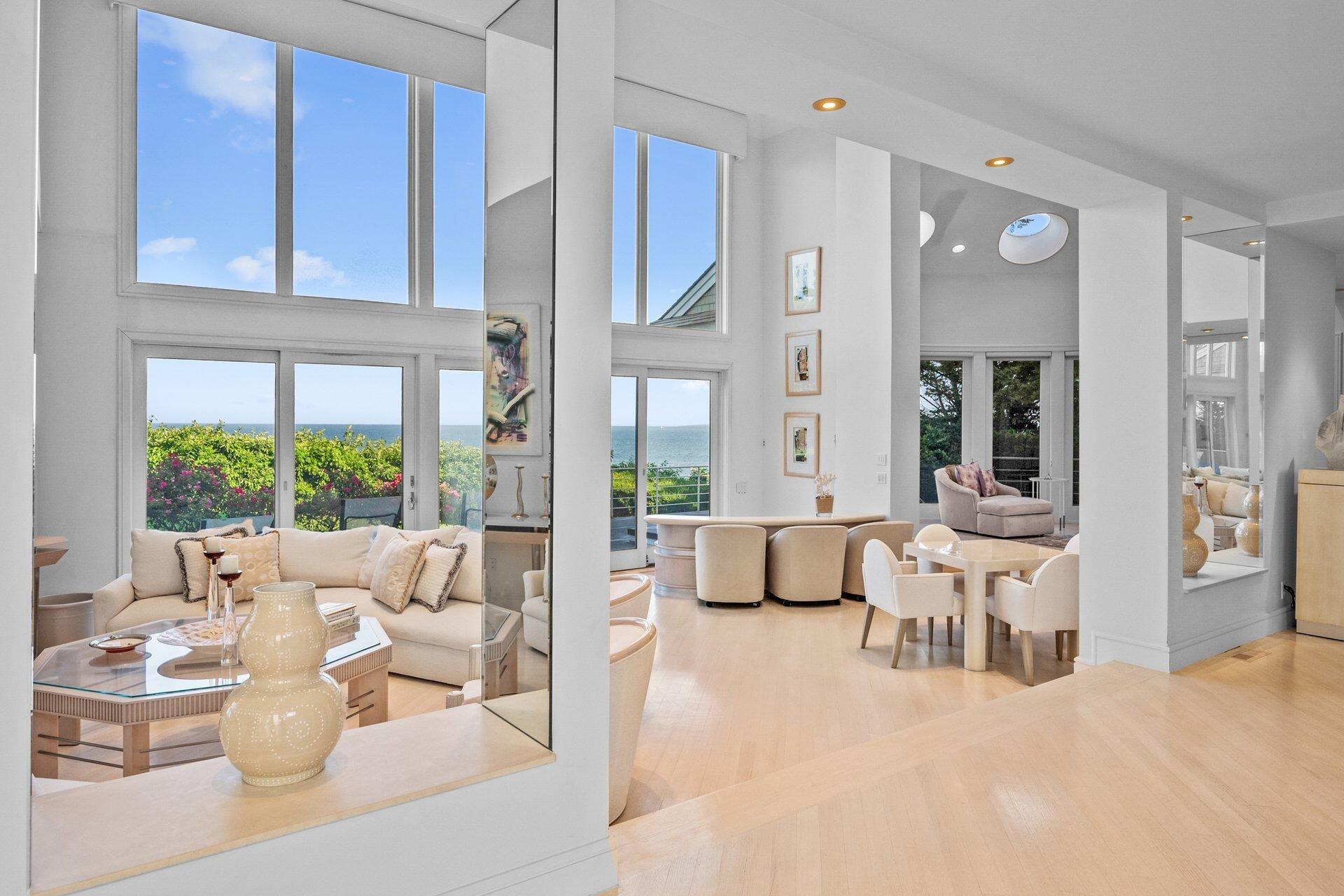 Mashpee, Massachusetts 02649, United States, 5 Bedrooms Bedrooms, ,6 BathroomsBathrooms,Residential,Active,190524