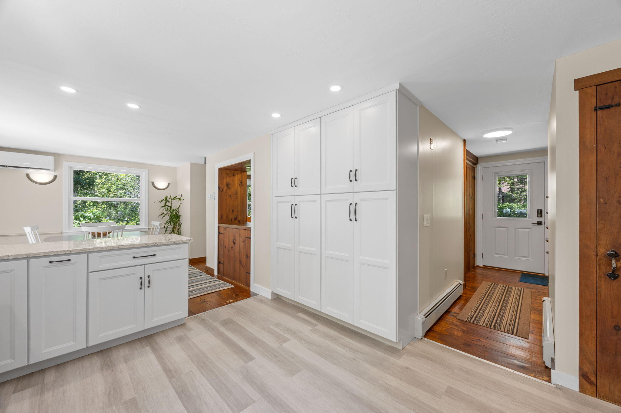 Brewster, Massachusetts 02631, United States, 3 Bedrooms Bedrooms, ,2 BathroomsBathrooms,Residential,Active,173827