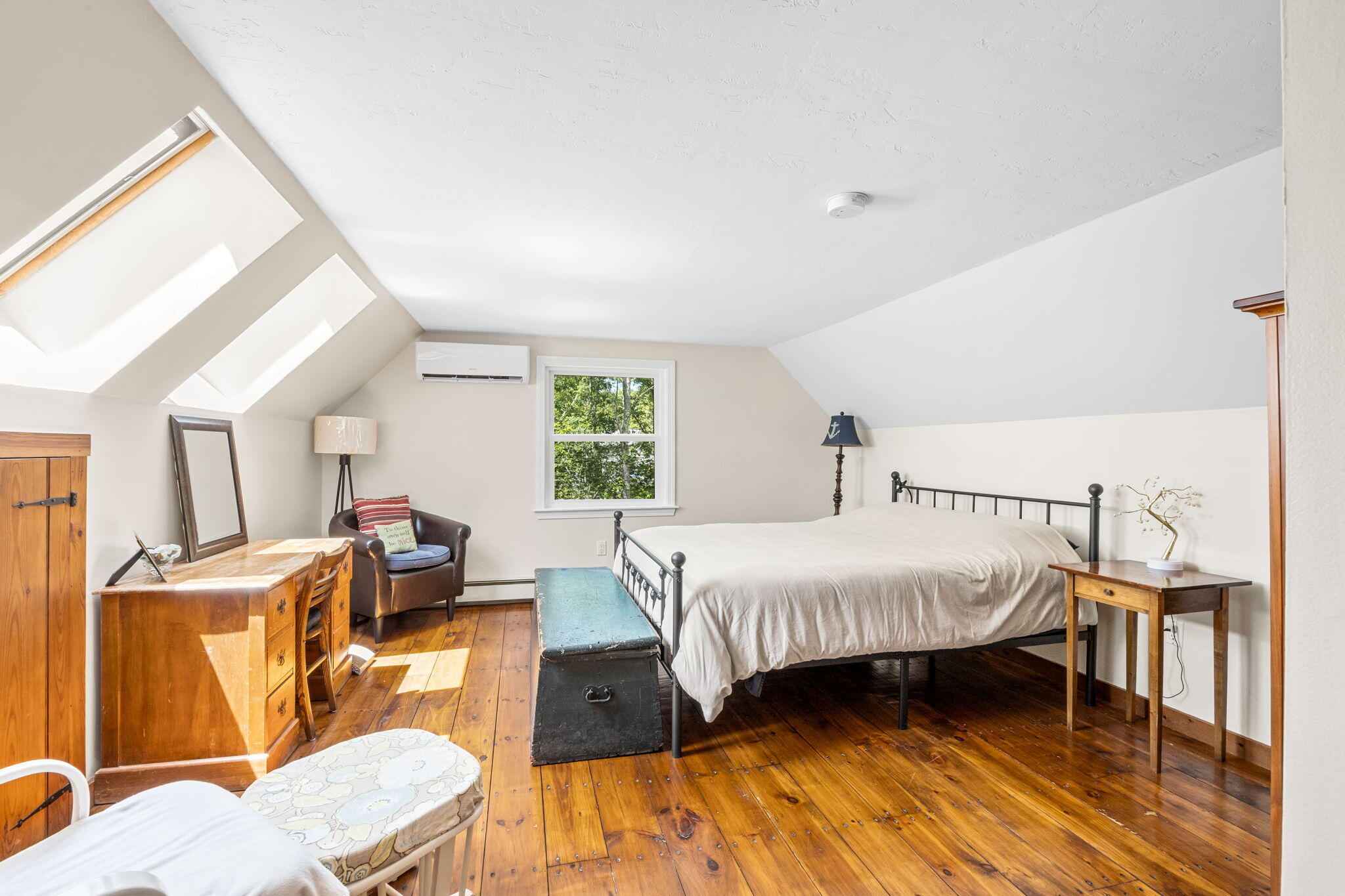 Brewster, Massachusetts 02631, United States, 3 Bedrooms Bedrooms, ,2 BathroomsBathrooms,Residential,Active,173827