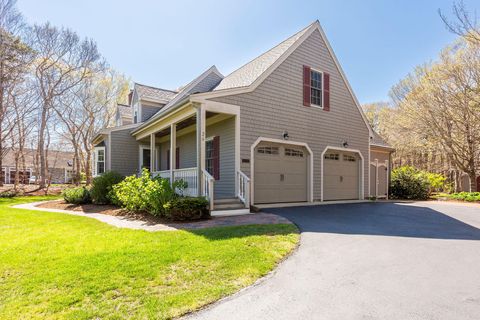 Single Family Residence in Brewster MA 26 Oliver Road 8.jpg