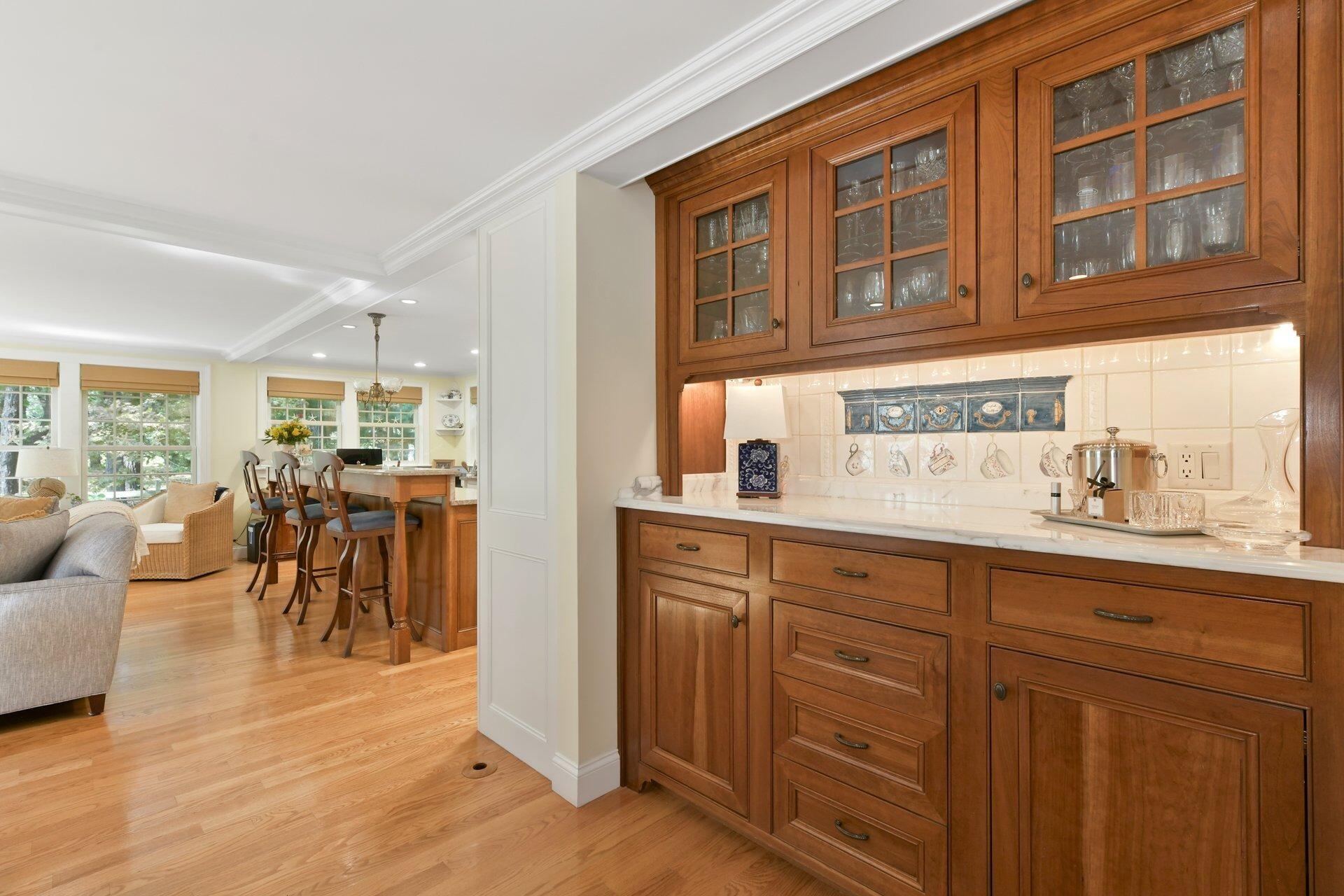 Cotuit, Massachusetts 02635, United States, 3 Bedrooms Bedrooms, ,3 BathroomsBathrooms,Residential,Active,221809