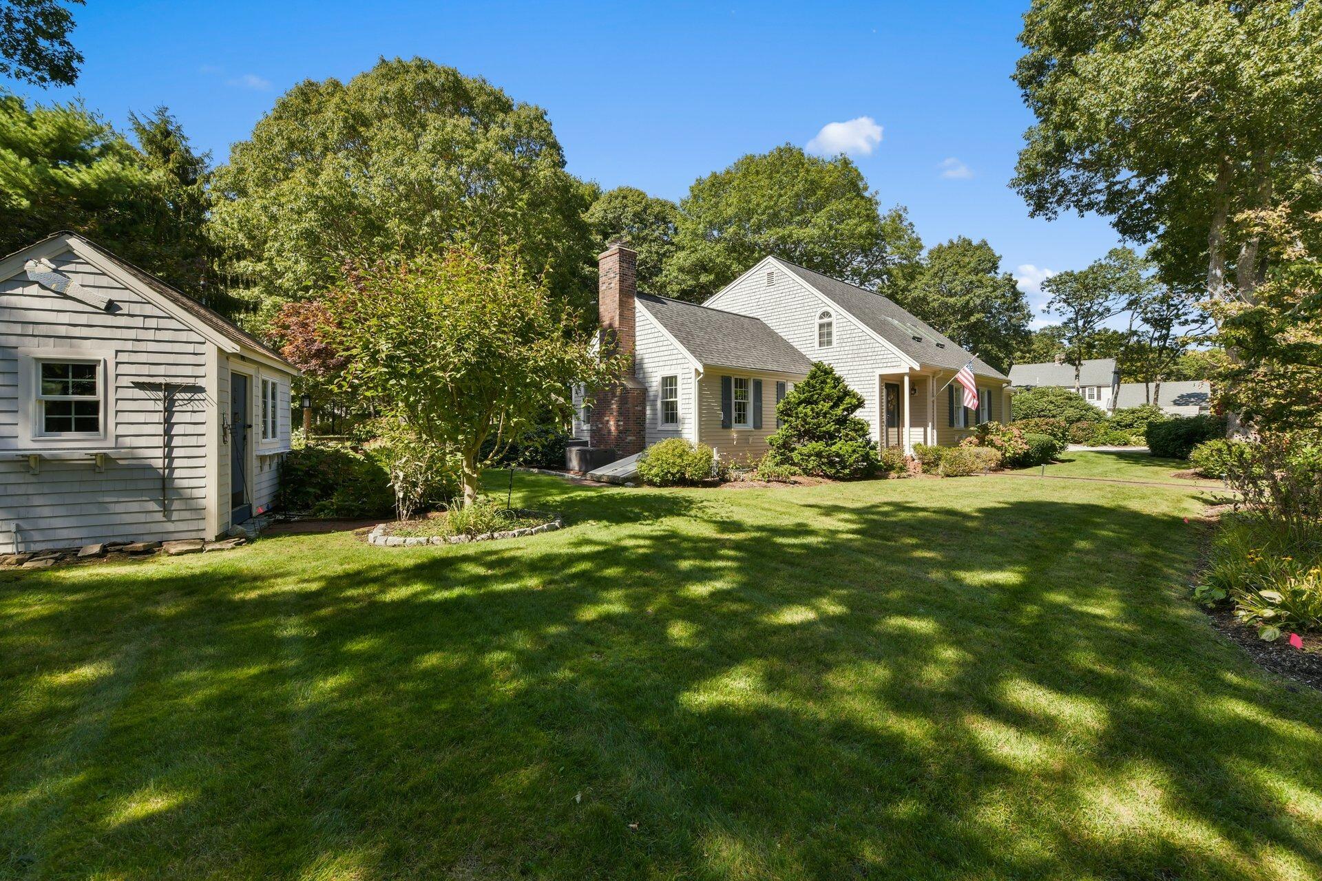 Cotuit, Massachusetts 02635, United States, 3 Bedrooms Bedrooms, ,3 BathroomsBathrooms,Residential,Active,221809