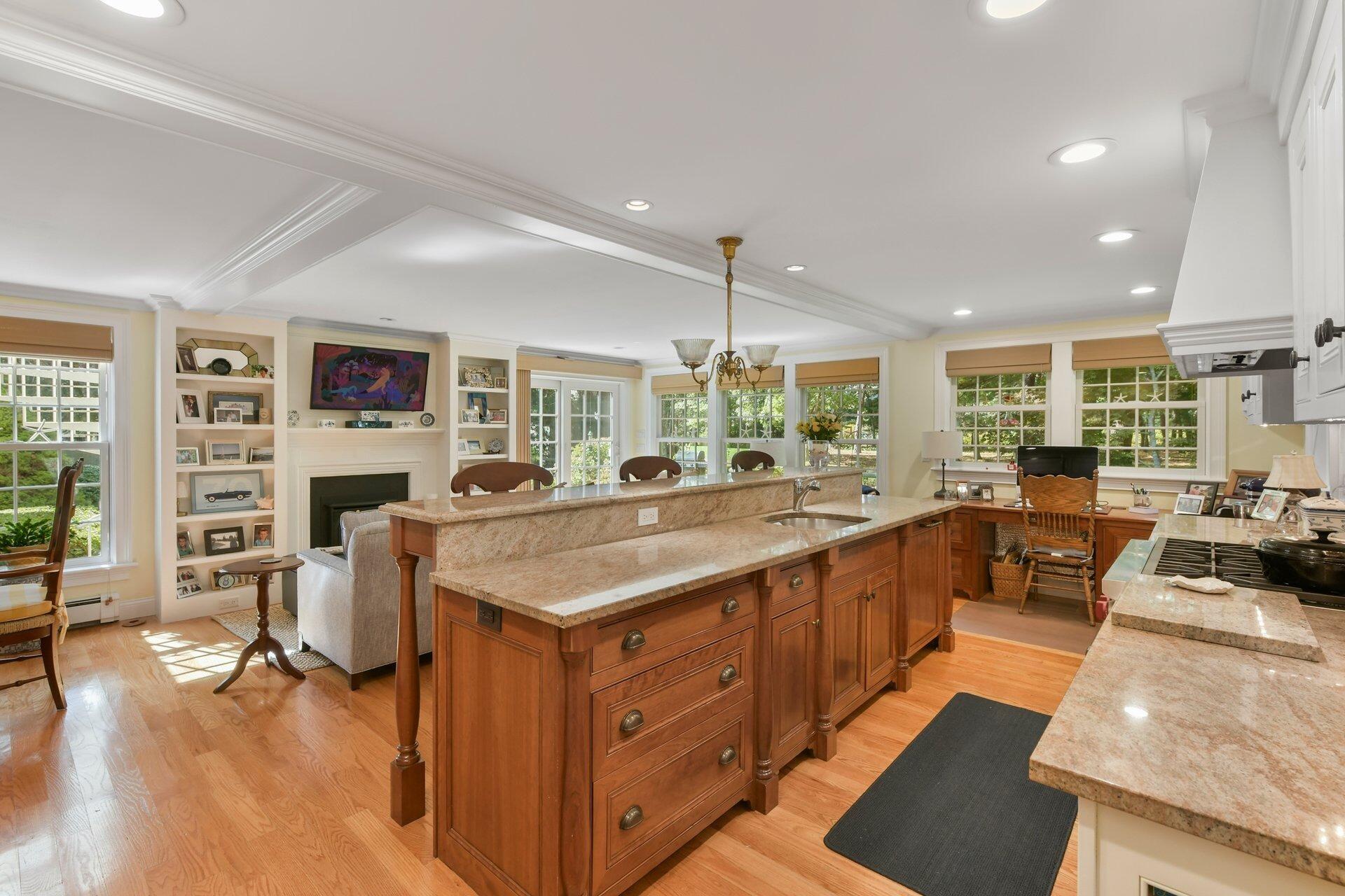 Cotuit, Massachusetts 02635, United States, 3 Bedrooms Bedrooms, ,3 BathroomsBathrooms,Residential,Active,221809