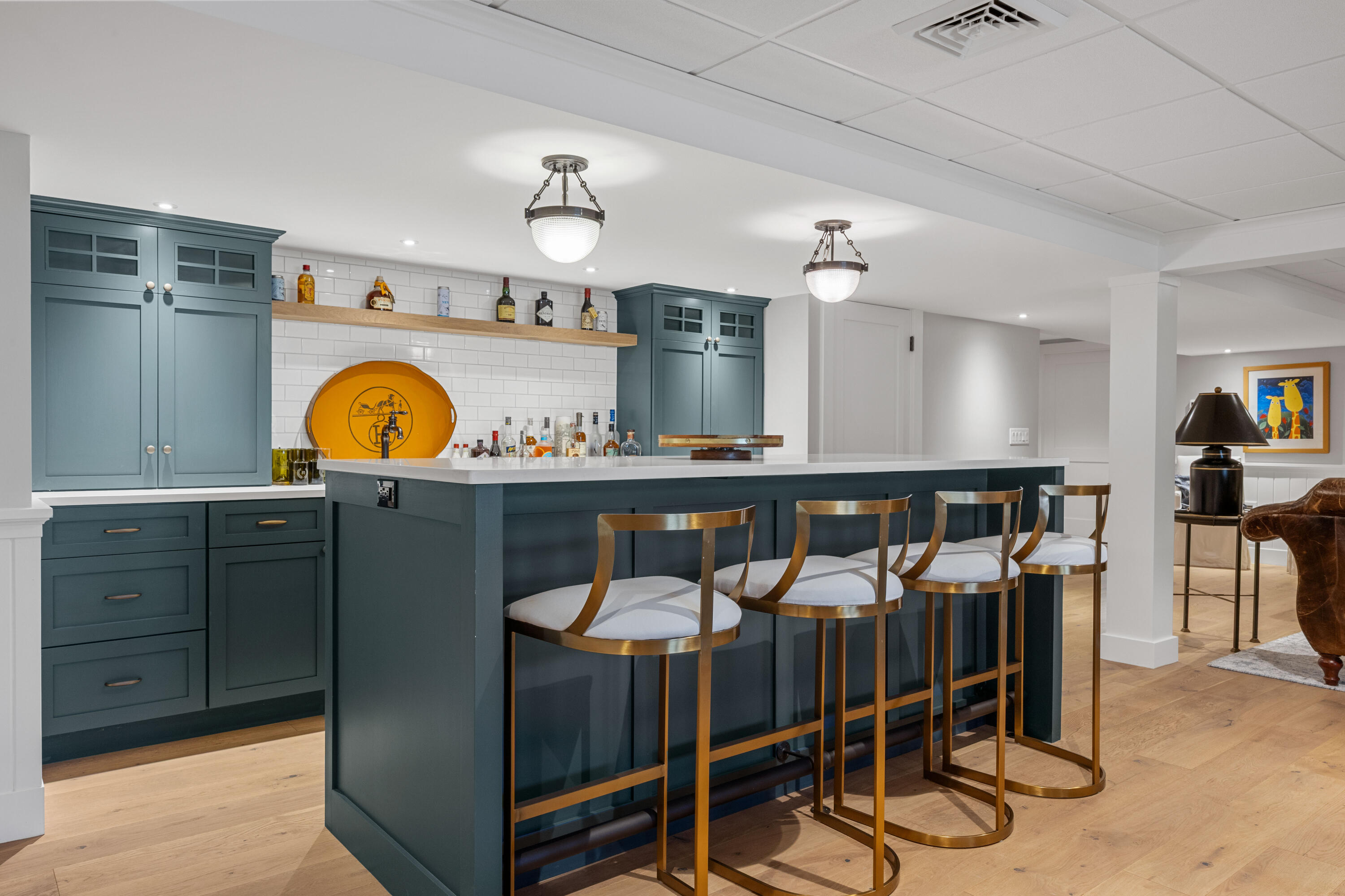 Chatham, Massachusetts 02633, United States, 5 Bedrooms Bedrooms, ,7 BathroomsBathrooms,Residential,Active,198031