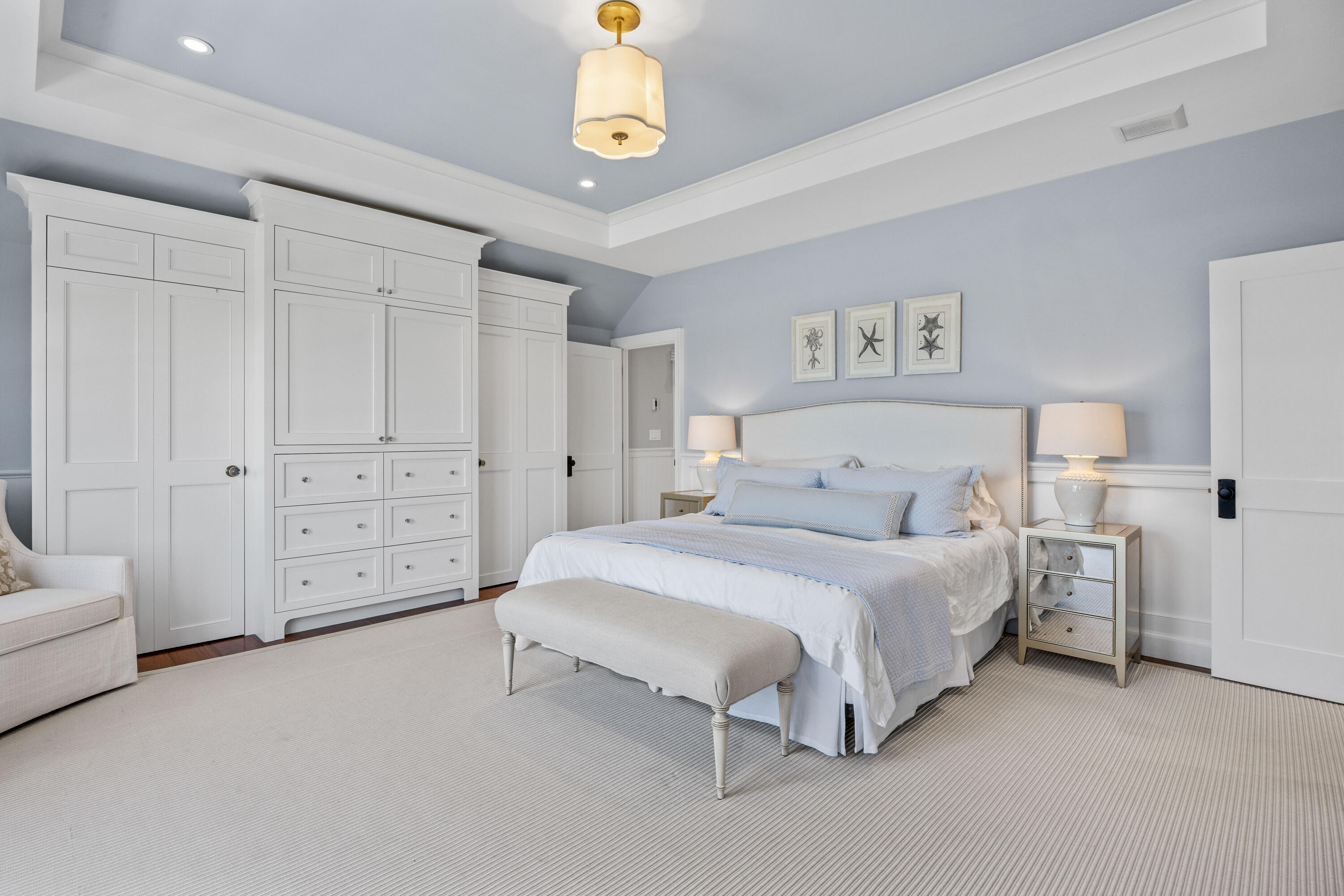 Chatham, Massachusetts 02633, United States, 5 Bedrooms Bedrooms, ,7 BathroomsBathrooms,Residential,Active,198031