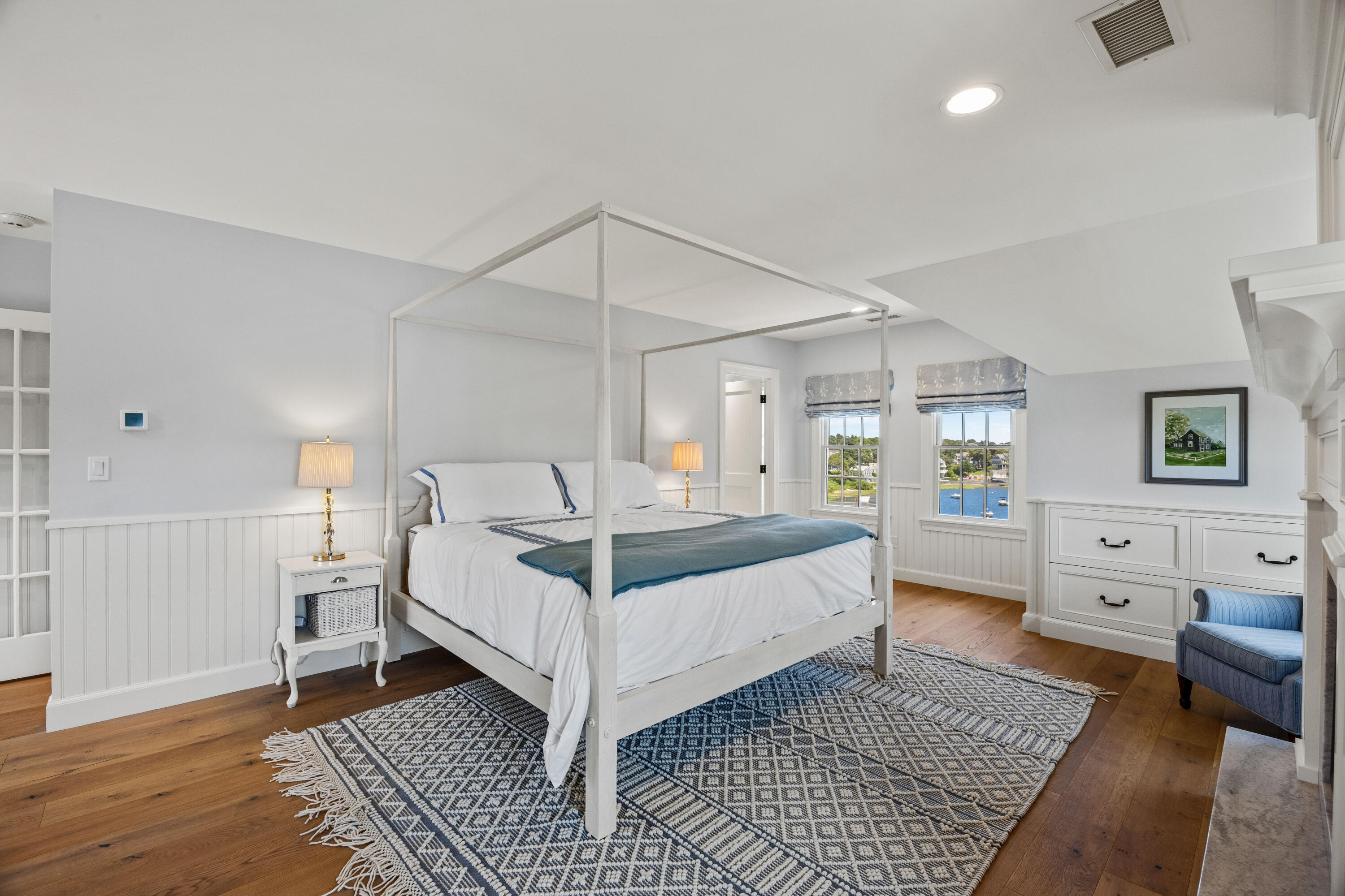 Chatham, Massachusetts 02633, United States, 5 Bedrooms Bedrooms, ,7 BathroomsBathrooms,Residential,Active,198031