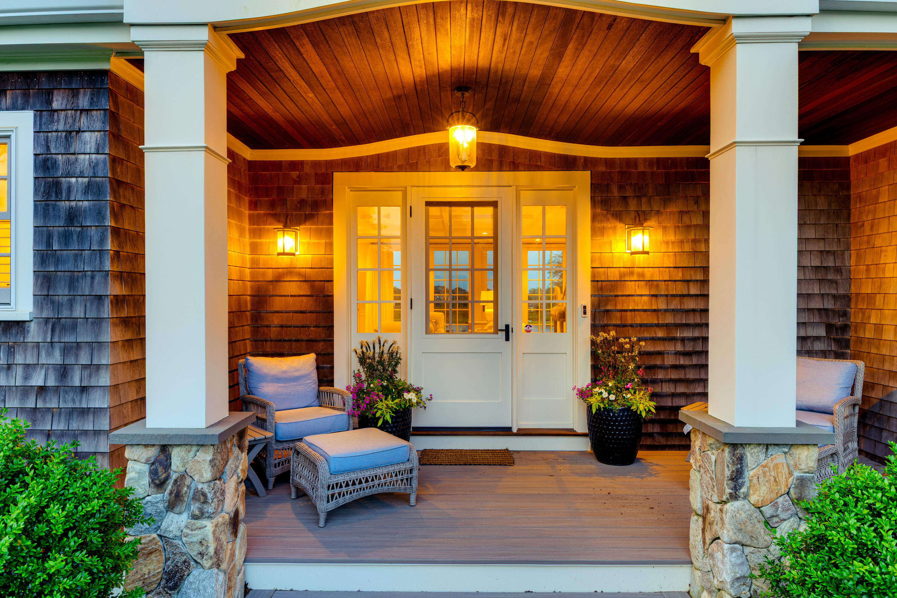 Chatham, Massachusetts 02633, United States, 5 Bedrooms Bedrooms, ,7 BathroomsBathrooms,Residential,Active,198031