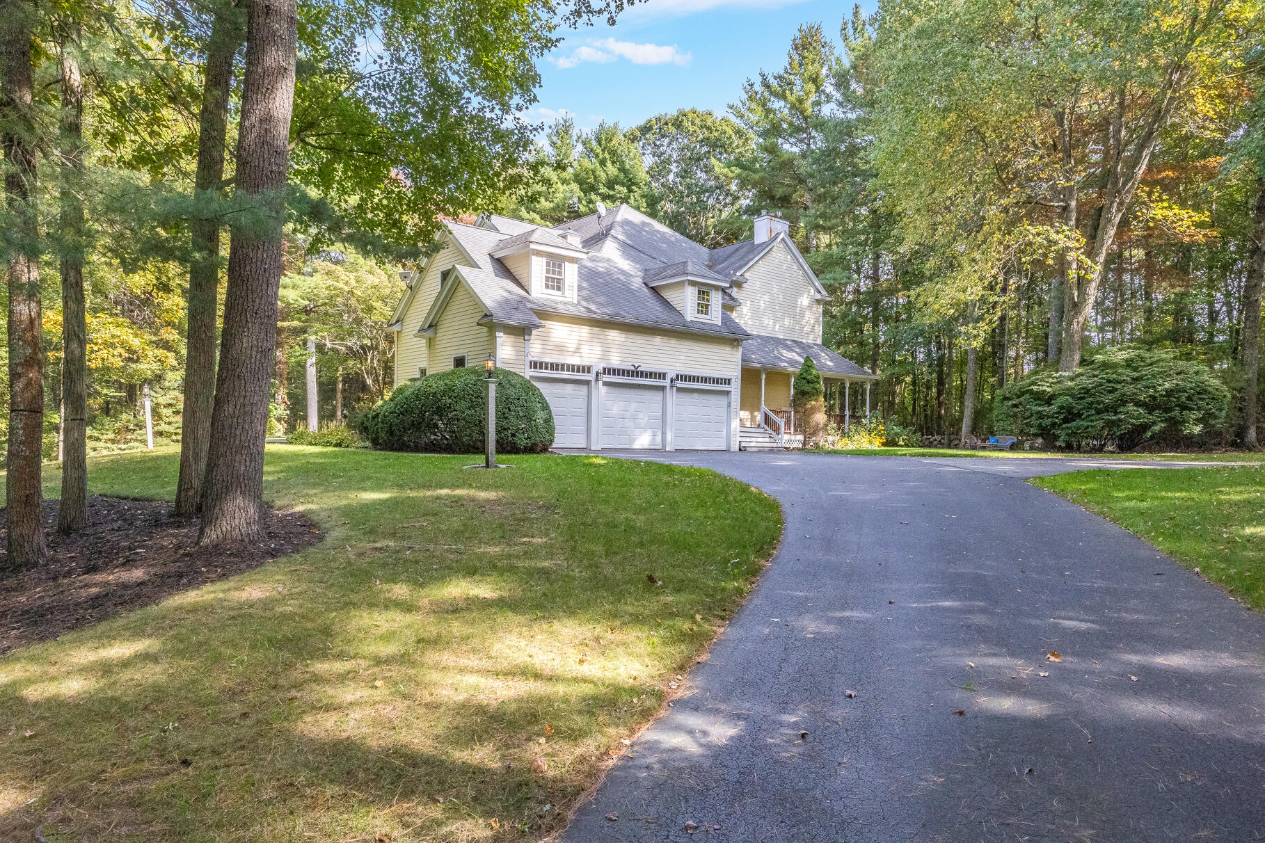 Pembroke, Massachusetts 02359, United States, 4 Bedrooms Bedrooms, ,4 BathroomsBathrooms,Residential,Active,220797