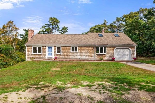 22 LITTLE LN, HARWICH, MA 02645 - Image e7e02a3dd2846f00ab38e0b8df4c7fbf/194488115