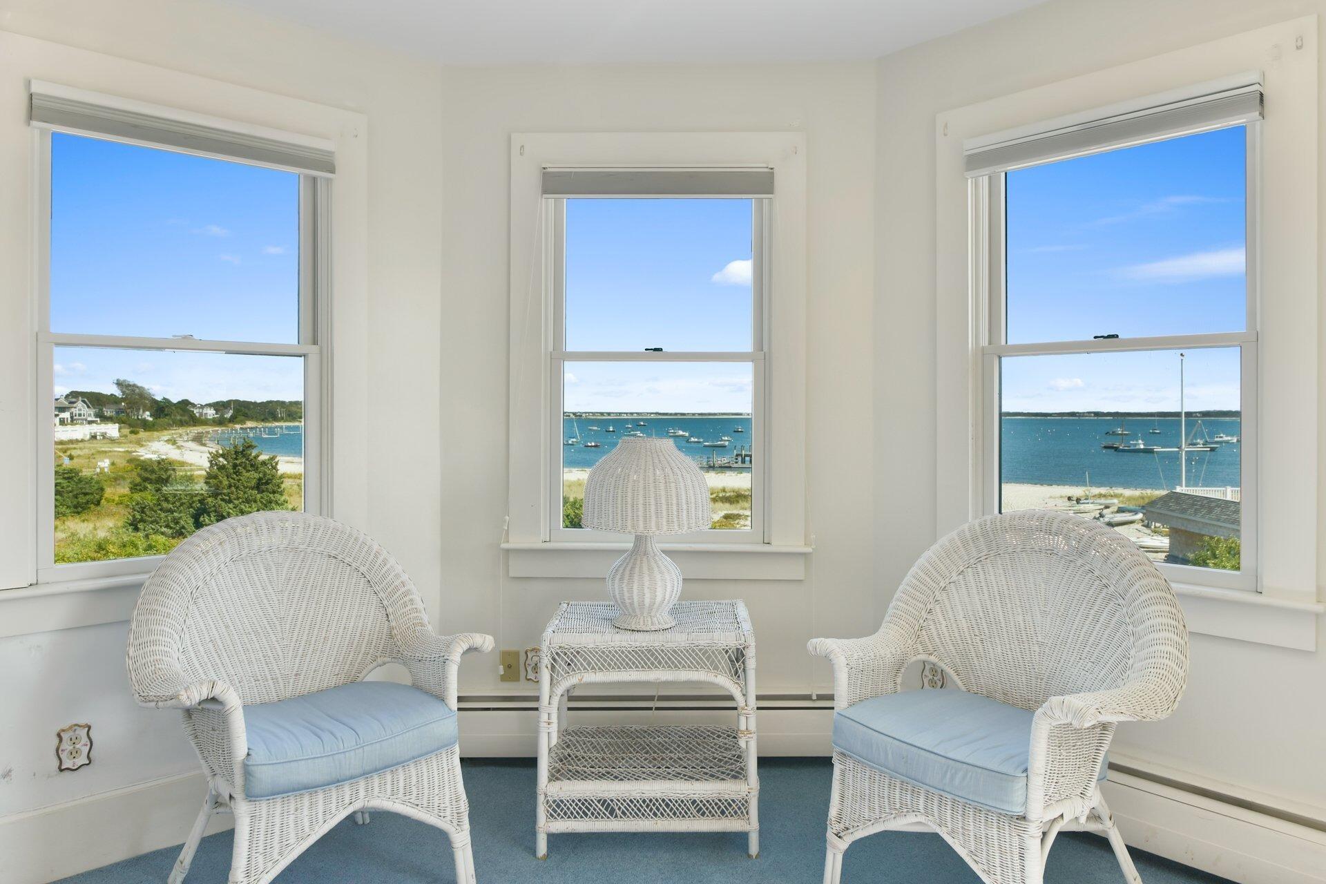 Hyannis Port, Massachusetts 02647, United States, 7 Bedrooms Bedrooms, ,5 BathroomsBathrooms,Residential,Active,219941