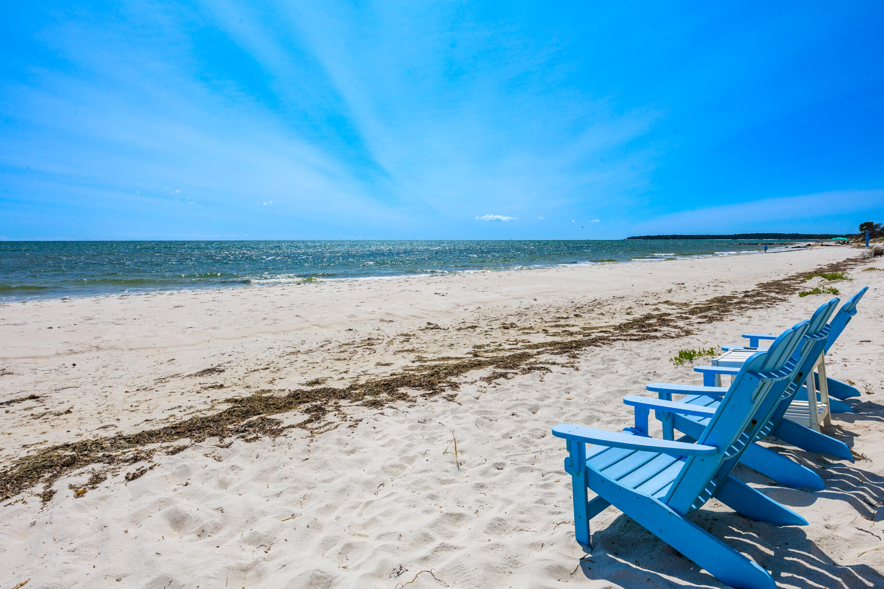 West Yarmouth, Massachusetts 02673, United States, 4 Bedrooms Bedrooms, ,5 BathroomsBathrooms,Residential,Active,111064