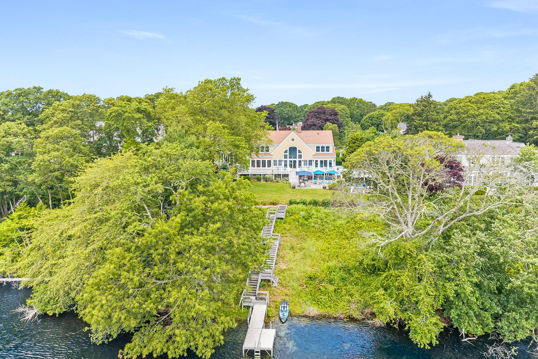 Osterville, Massachusetts 02655, United States, 5 Bedrooms Bedrooms, ,6 BathroomsBathrooms,Residential,Active,90699