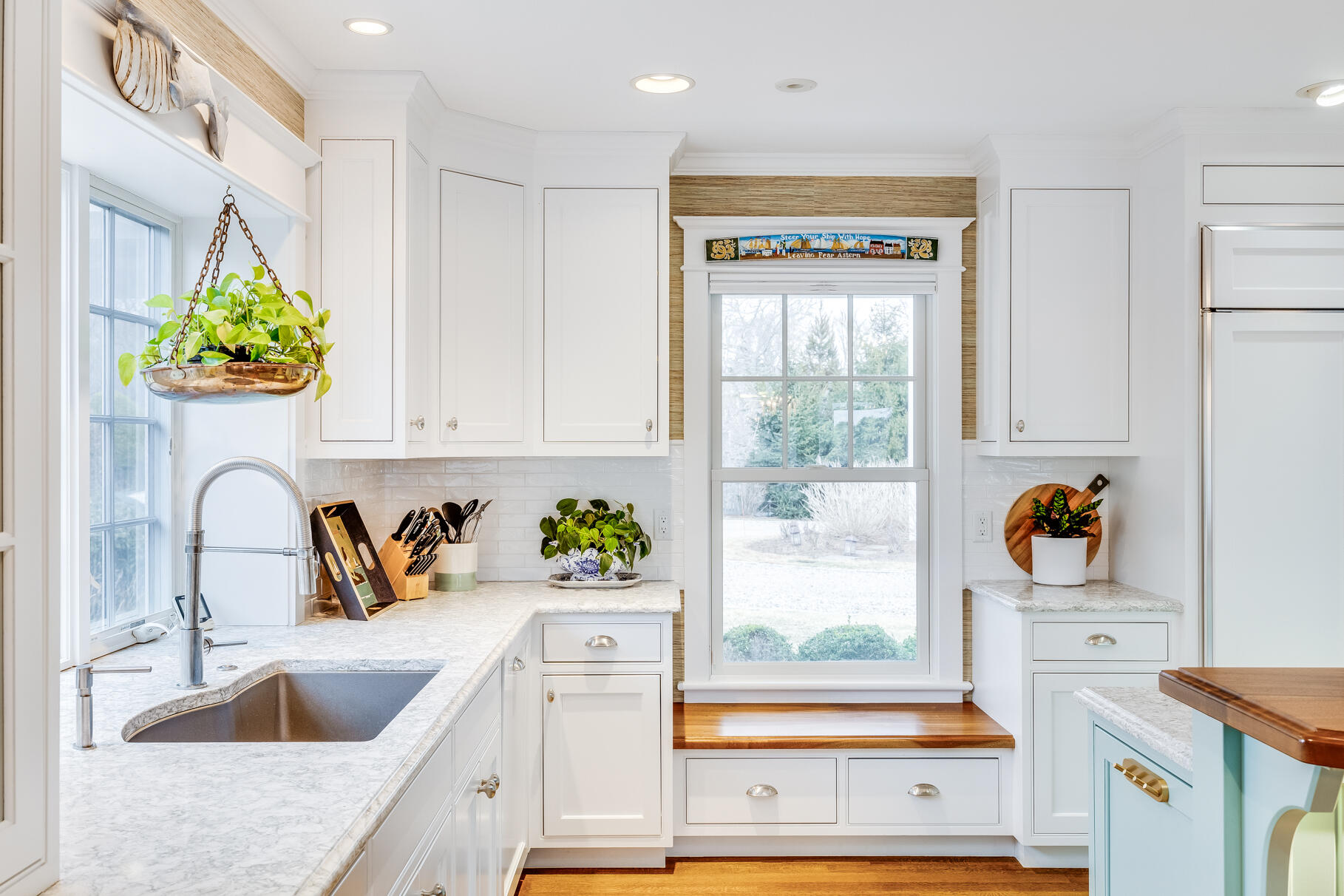 Osterville, Massachusetts 02655, United States, 5 Bedrooms Bedrooms, ,6 BathroomsBathrooms,Residential,Active,90699