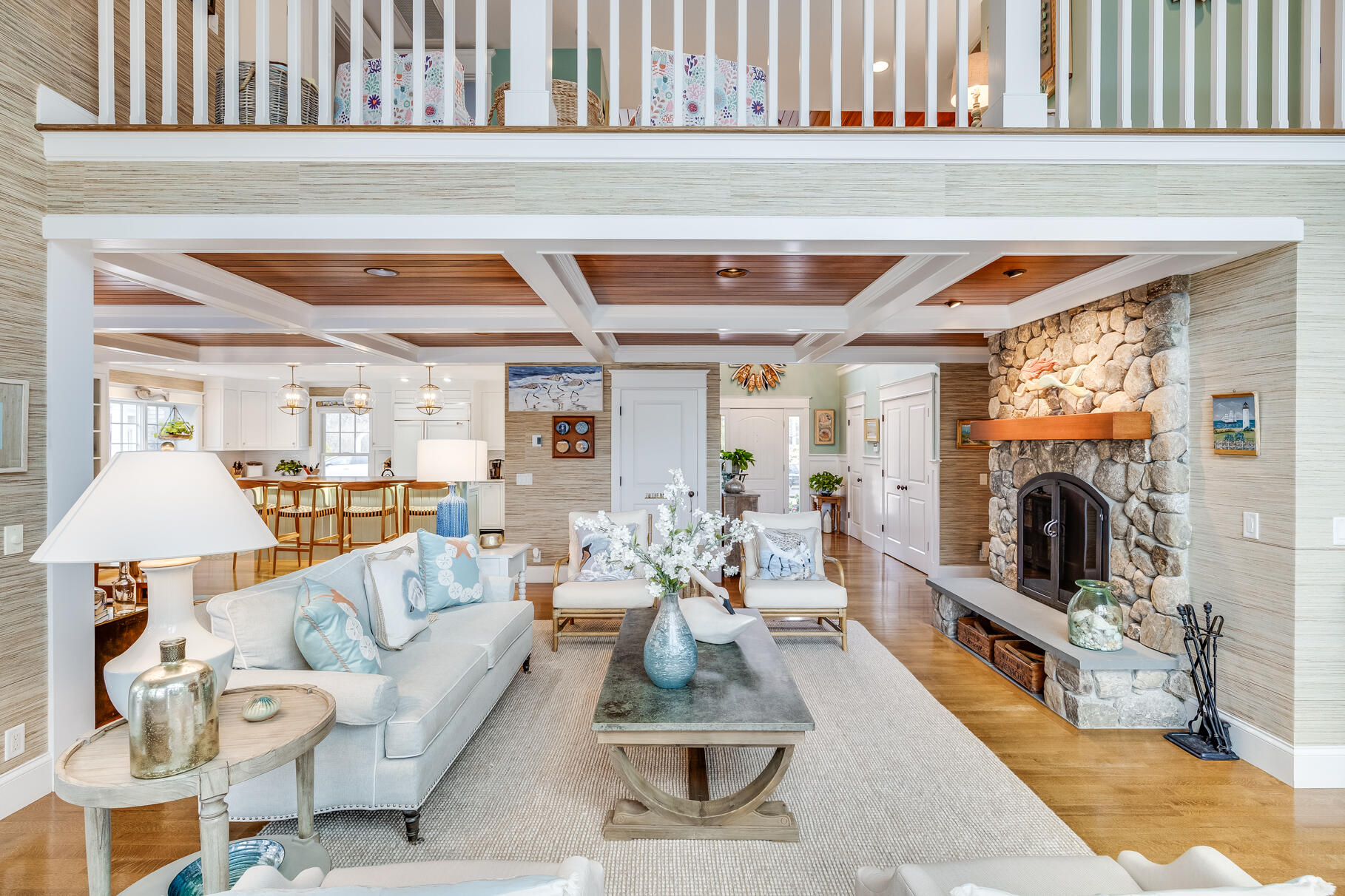 Osterville, Massachusetts 02655, United States, 5 Bedrooms Bedrooms, ,6 BathroomsBathrooms,Residential,Active,90699