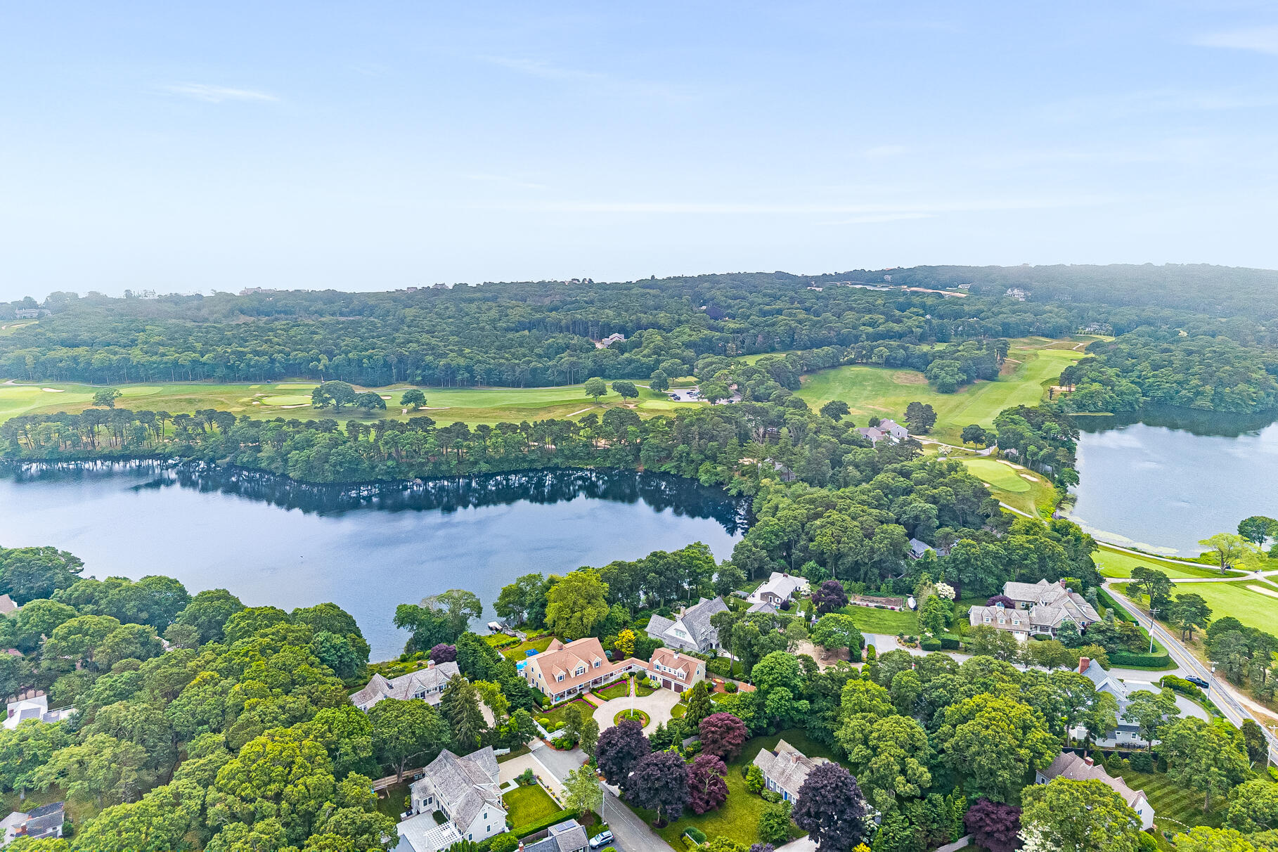 Osterville, Massachusetts 02655, United States, 5 Bedrooms Bedrooms, ,6 BathroomsBathrooms,Residential,Active,90699