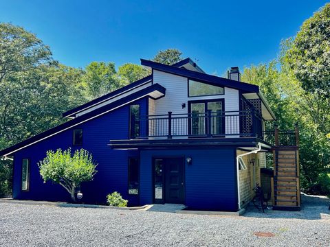 Photo of 86 Harry Kemp Way #2, Provincetown, MA 02657 (MLS # 22503590)