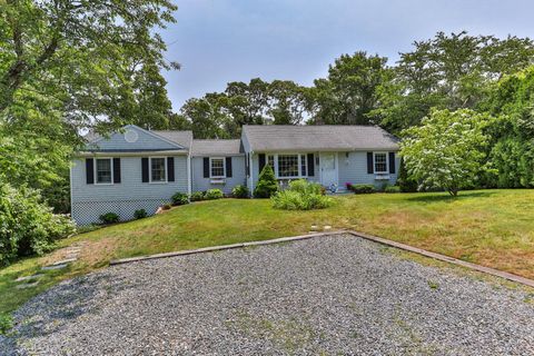 2 Uncle Zlotis Road, Chatham, MA 02633 - #: 22400749
