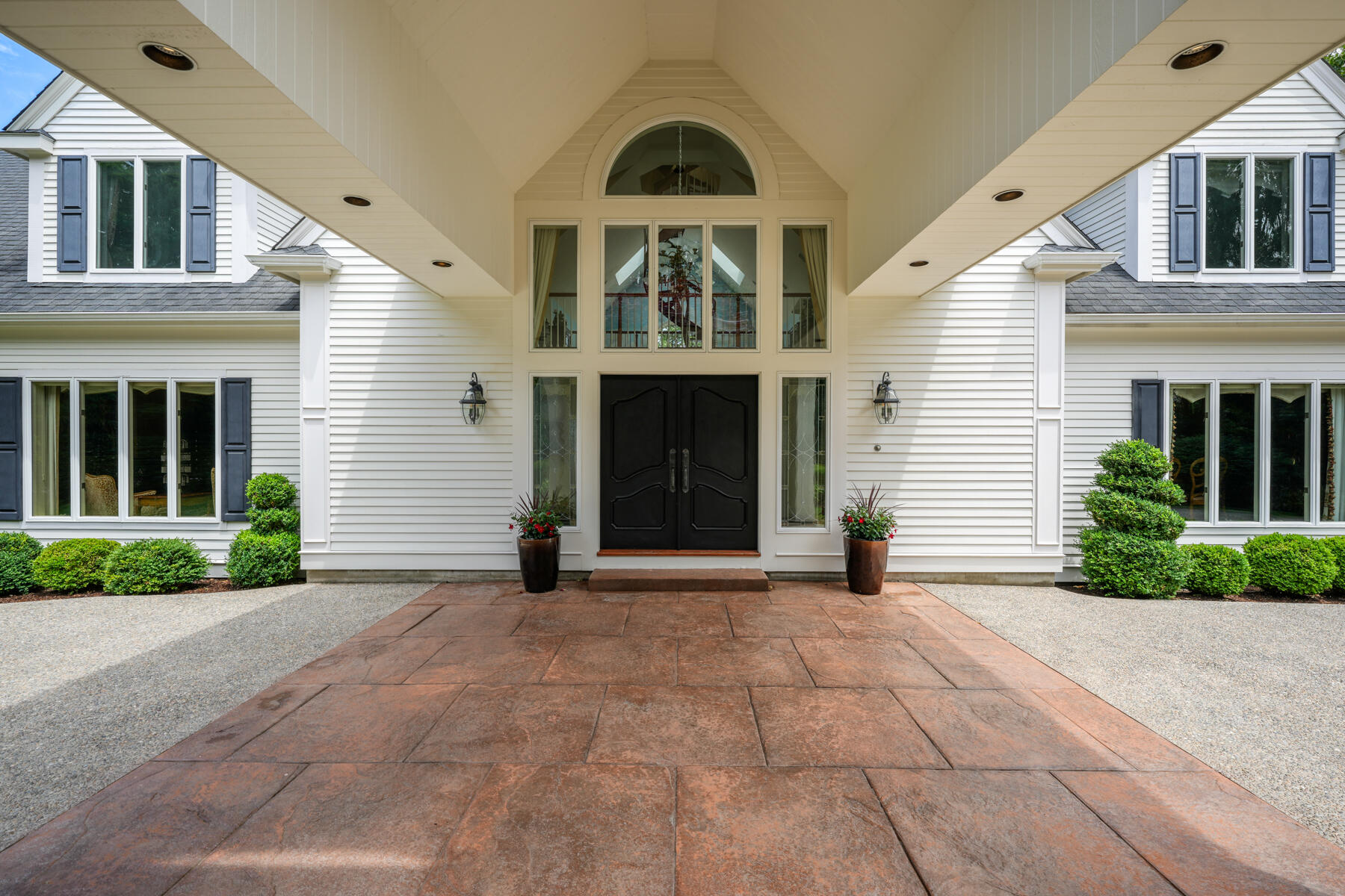 Osterville, Massachusetts 02655, United States, 5 Bedrooms Bedrooms, ,6 BathroomsBathrooms,Residential,Active,52979