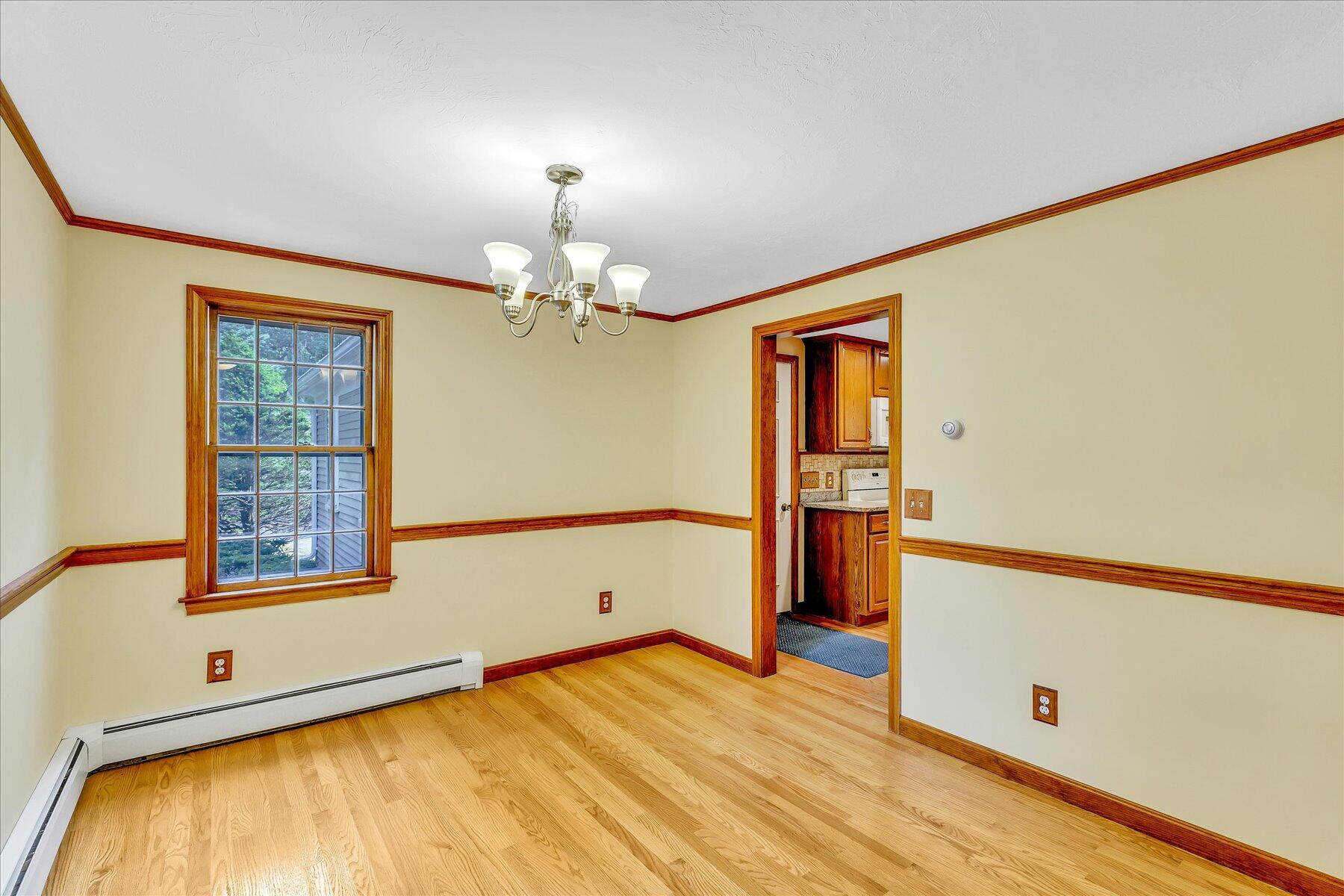 Sandwich, Massachusetts 02563, United States, 3 Bedrooms Bedrooms, ,2 BathroomsBathrooms,Residential,Active,220515