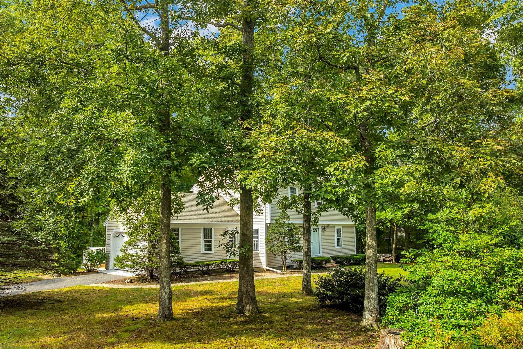 Sandwich, Massachusetts 02563, United States, 3 Bedrooms Bedrooms, ,2 BathroomsBathrooms,Residential,Active,220515