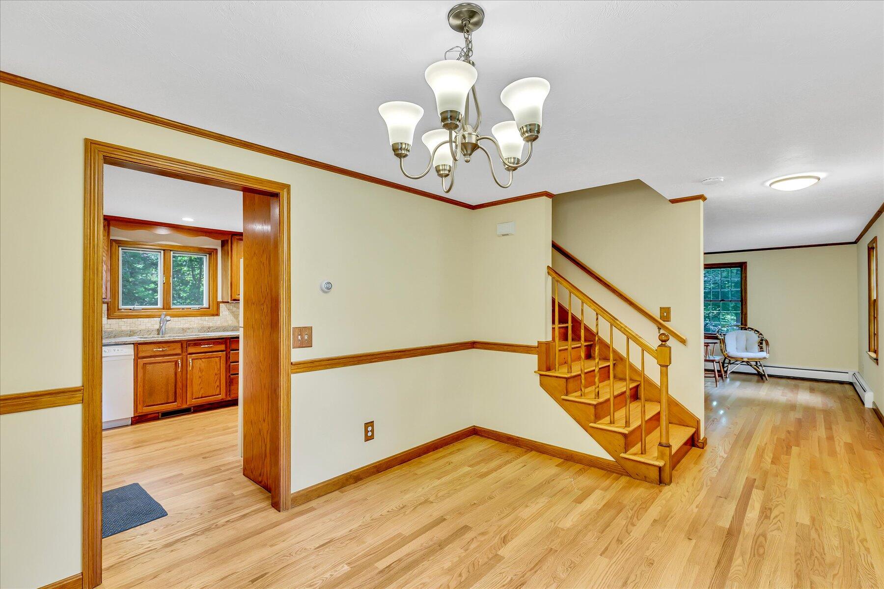 Sandwich, Massachusetts 02563, United States, 3 Bedrooms Bedrooms, ,2 BathroomsBathrooms,Residential,Active,220515