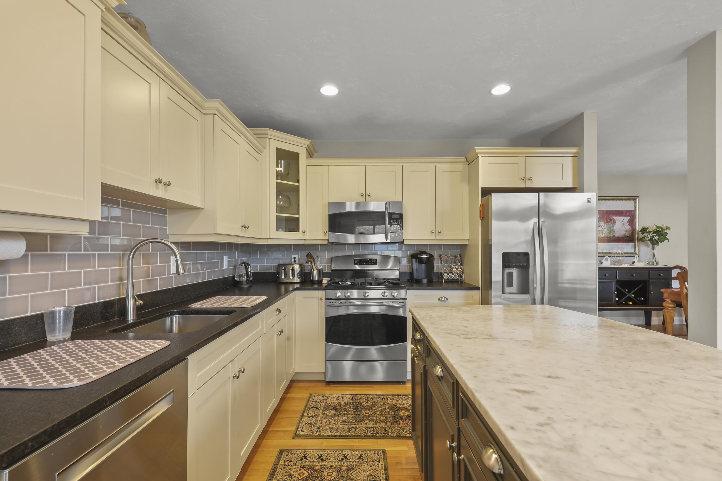 2 Amberwood Court UNIT 2