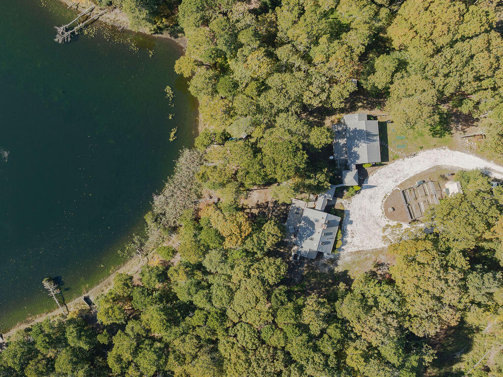 Eastham, Massachusetts 02642, United States, 5 Bedrooms Bedrooms, ,3 BathroomsBathrooms,Residential,Pending,37913