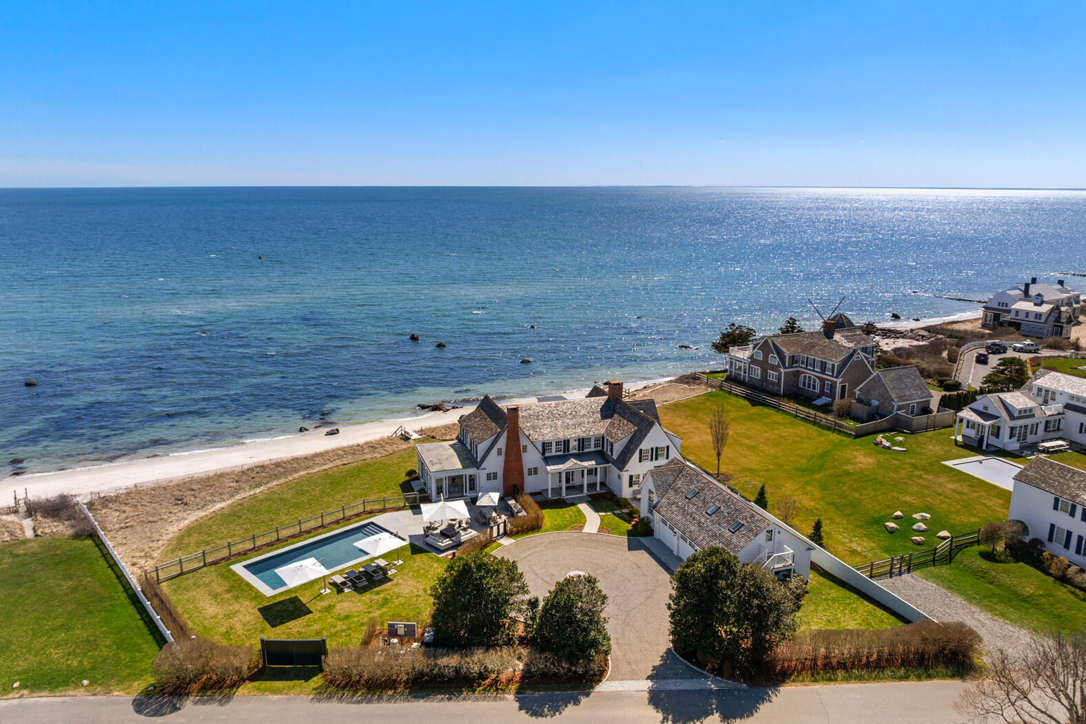 Hyannis Port, Massachusetts 02647, United States, 8 Bedrooms Bedrooms, ,6 BathroomsBathrooms,Residential,Active,110329