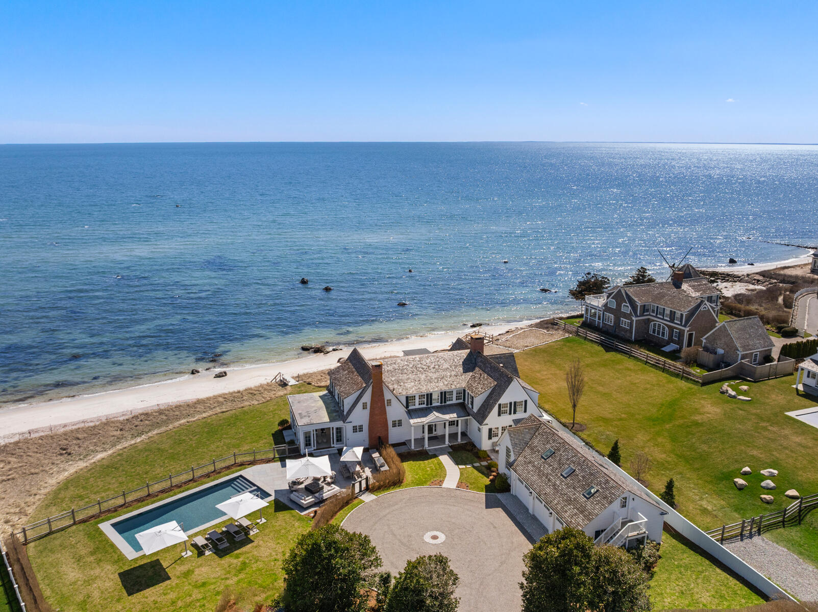 Hyannis Port, Massachusetts 02647, United States, 8 Bedrooms Bedrooms, ,6 BathroomsBathrooms,Residential,Active,110329