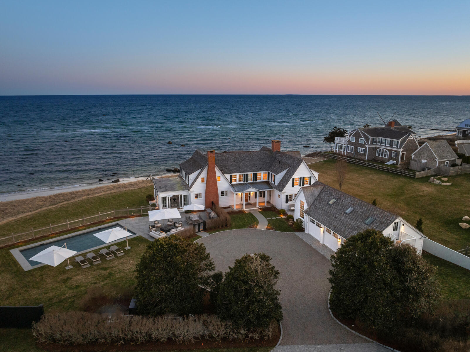 Hyannis Port, Massachusetts 02647, United States, 8 Bedrooms Bedrooms, ,6 BathroomsBathrooms,Residential,Active,110329