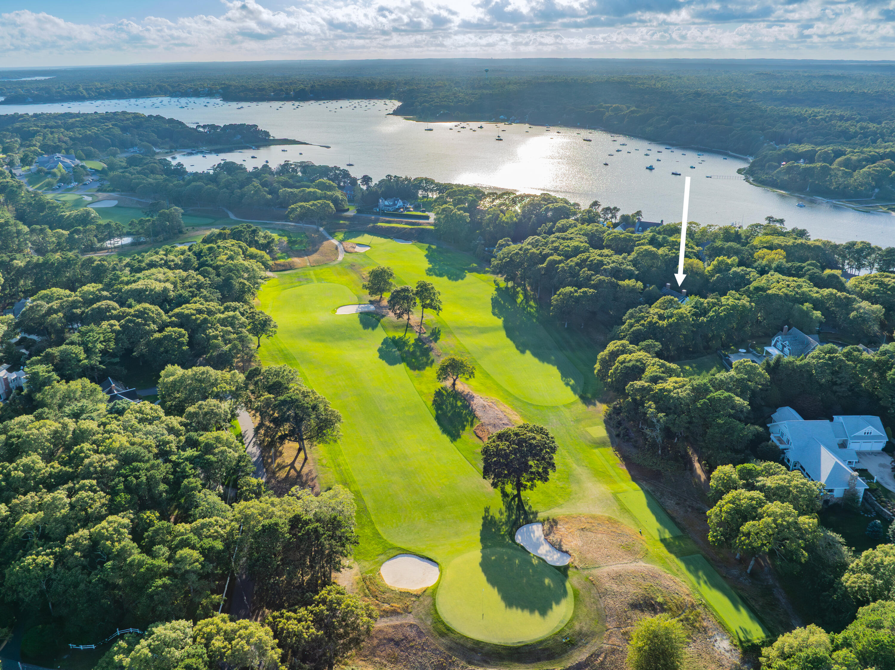 Osterville, Massachusetts 02655, United States, 5 Bedrooms Bedrooms, ,6 BathroomsBathrooms,Residential,Active,210380