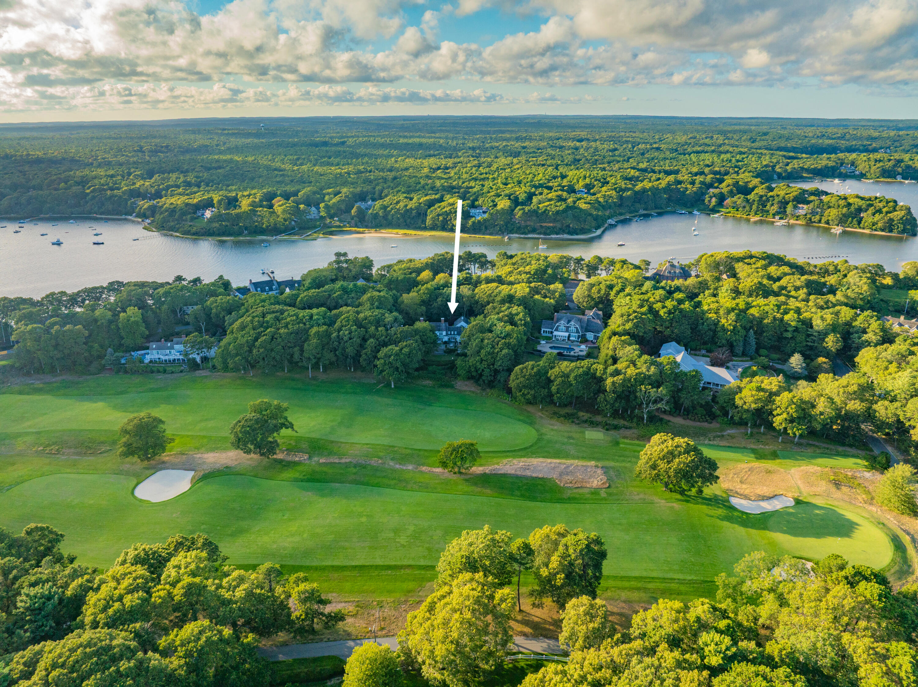 Osterville, Massachusetts 02655, United States, 5 Bedrooms Bedrooms, ,6 BathroomsBathrooms,Residential,Active,210380