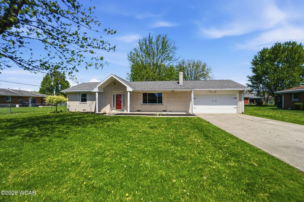 Photo of 406 Lavina Avenue, Cridersville, OH 45806 (MLS # 310047)