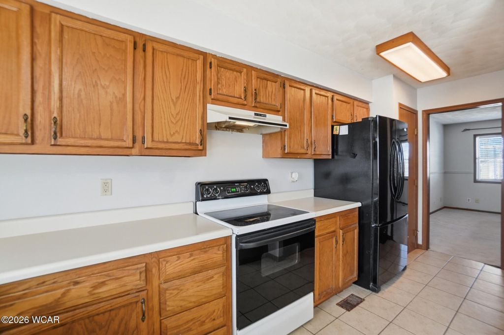 Photo of 2381 Mandolin Drive, Lima, OH 45801 (MLS # 309776)