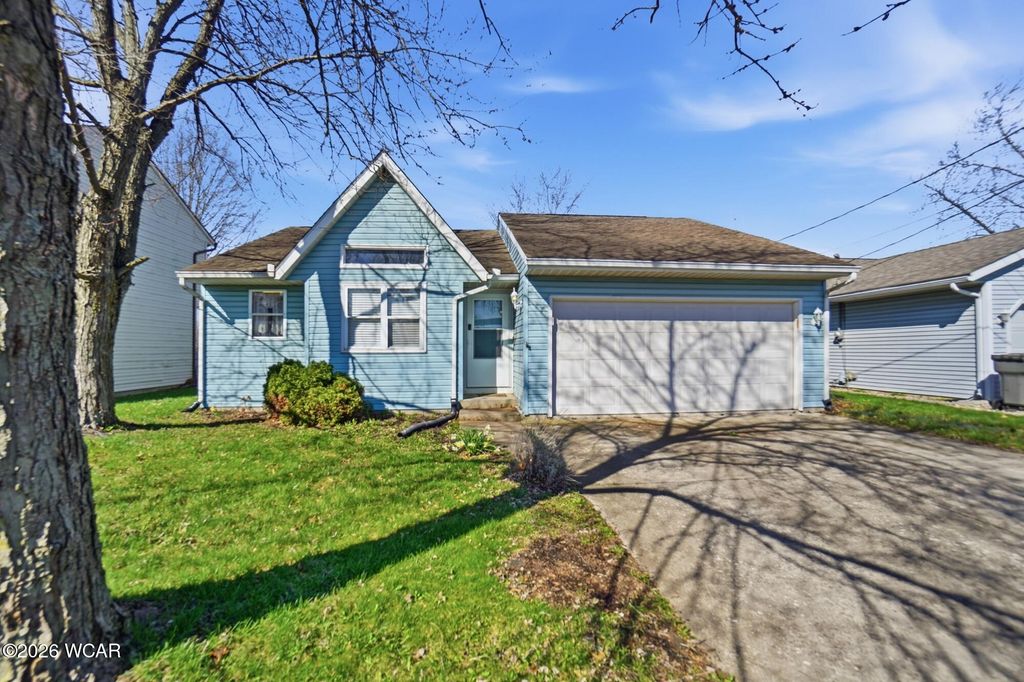 Photo of 2381 Mandolin Drive, Lima, OH 45801 (MLS # 309776)