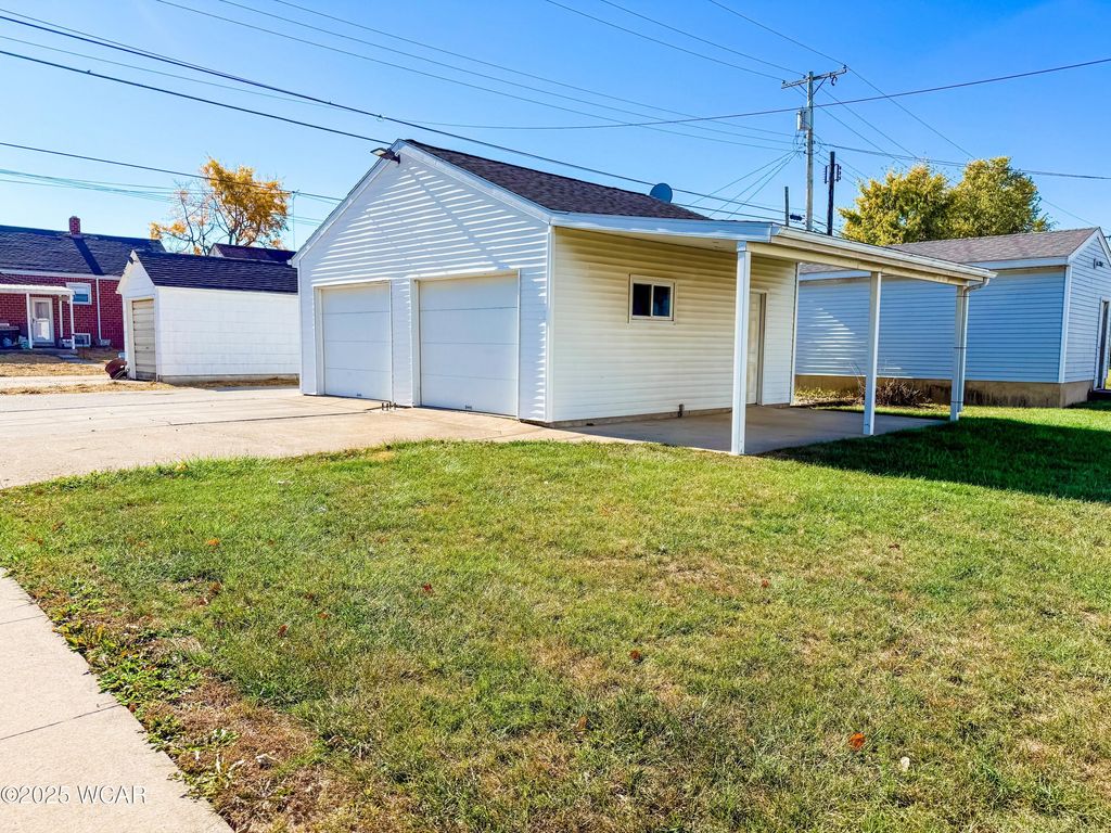 Photo of 309 E Vine Street, Coldwater, OH 45828 (MLS # 308685)