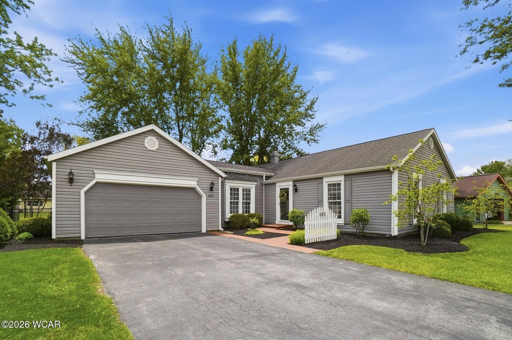 Photo of 5117 Willow Street, Lima, OH 45807 (MLS # 310248)