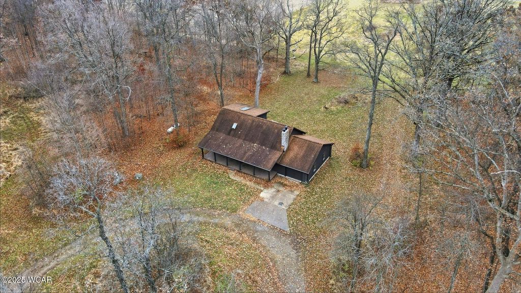 Photo of 4160 Hanthorn Road, Lima, OH 45806 (MLS # 308887)