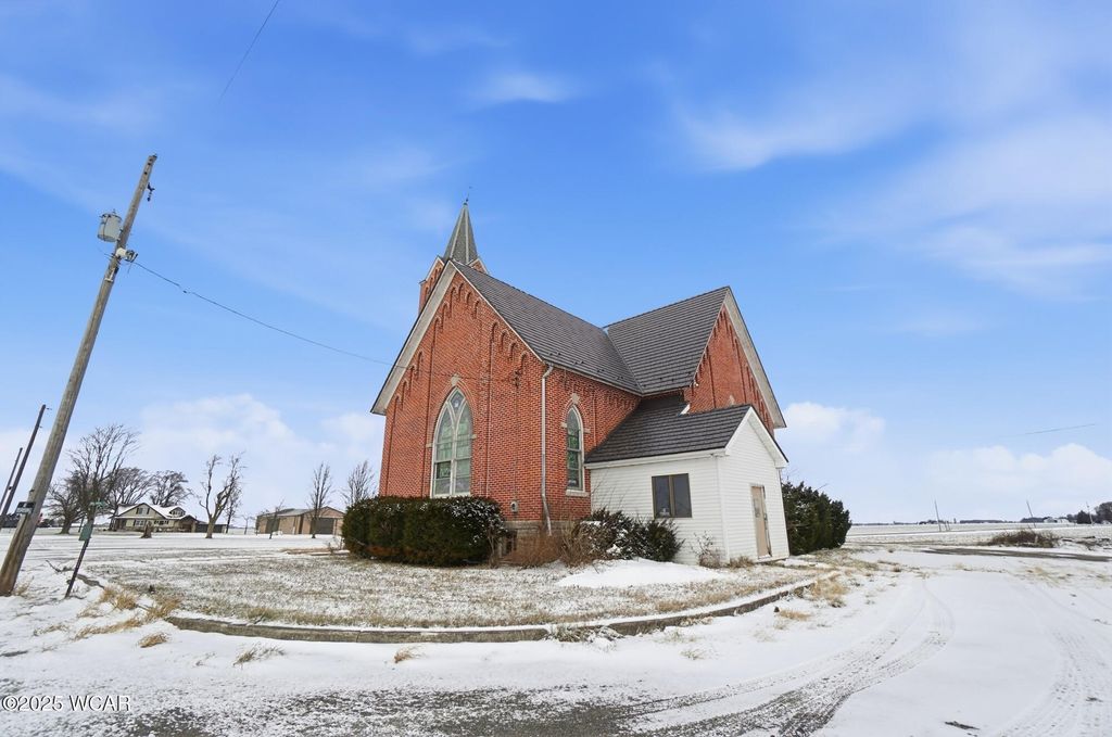 Photo of 19357 Church Road, Middle Point, OH 45863 (MLS # 309058)