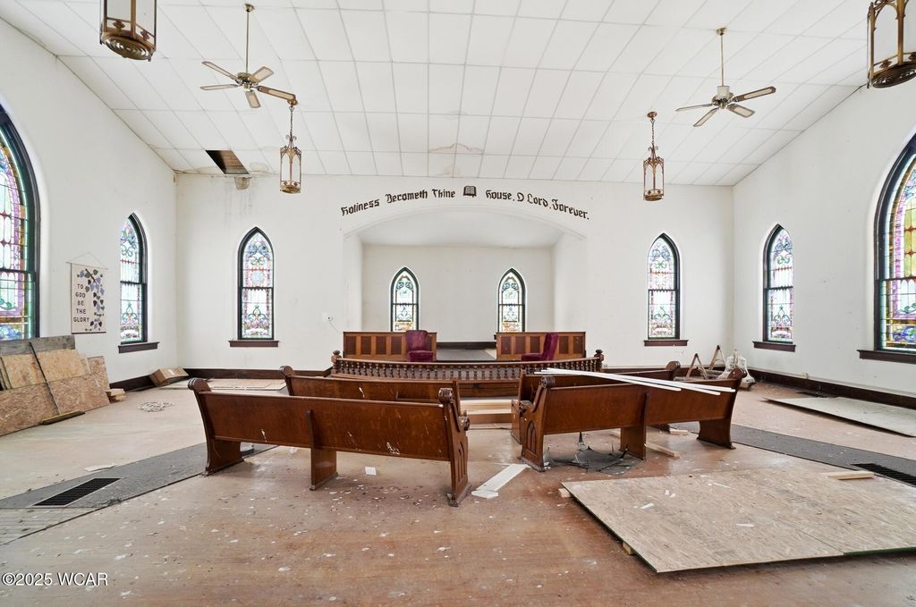 Photo of 19357 Church Road, Middle Point, OH 45863 (MLS # 309058)