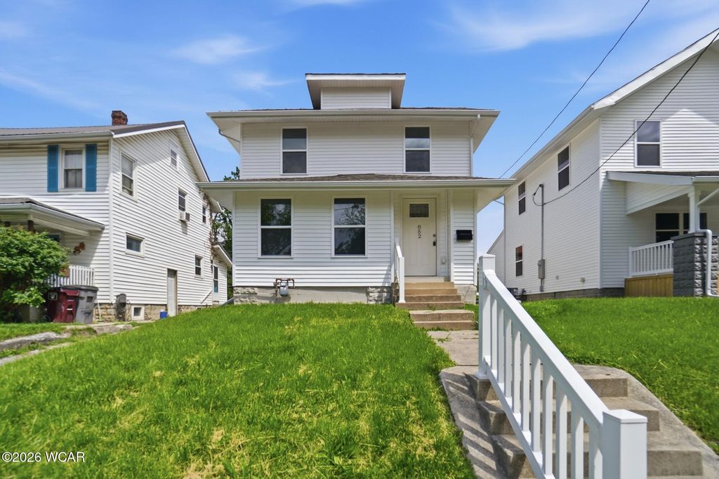 Photo of 852 Faurot Avenue, Lima, OH 45801 (MLS # 309572)