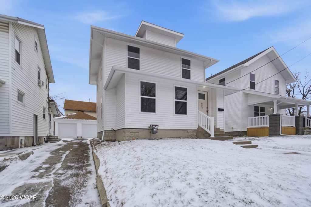 Photo of 852 Faurot Avenue, Lima, OH 45801 (MLS # 309572)