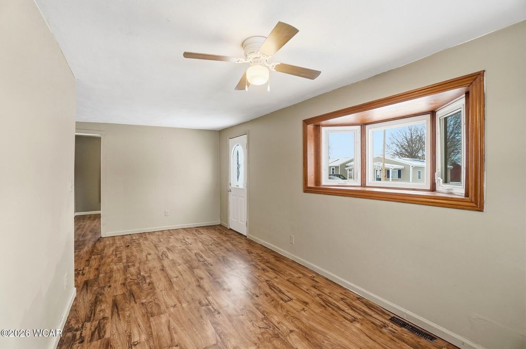 Photo of 719 Davis Street Street, Findlay, OH 45840 (MLS # 309143)