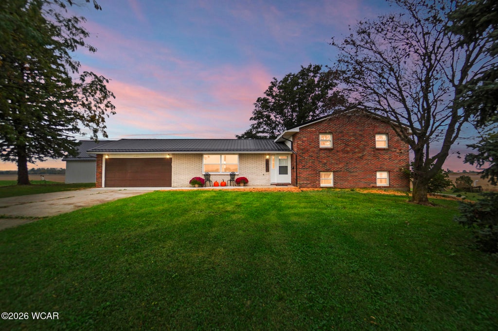 Photo of 9750 Middlepoint Road, Middle Point, OH 45863 (MLS # 311944)