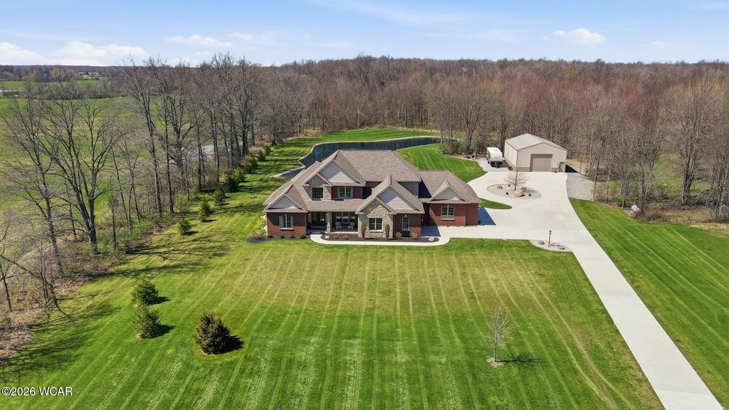 Photo of 2670 S Wapak Road, Lima, OH 45805 (MLS # 309910)