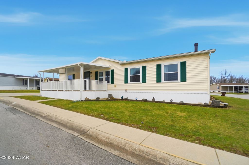 Photo of 329 Eastwood Drive, Lima, OH 45804 (MLS # 309209)