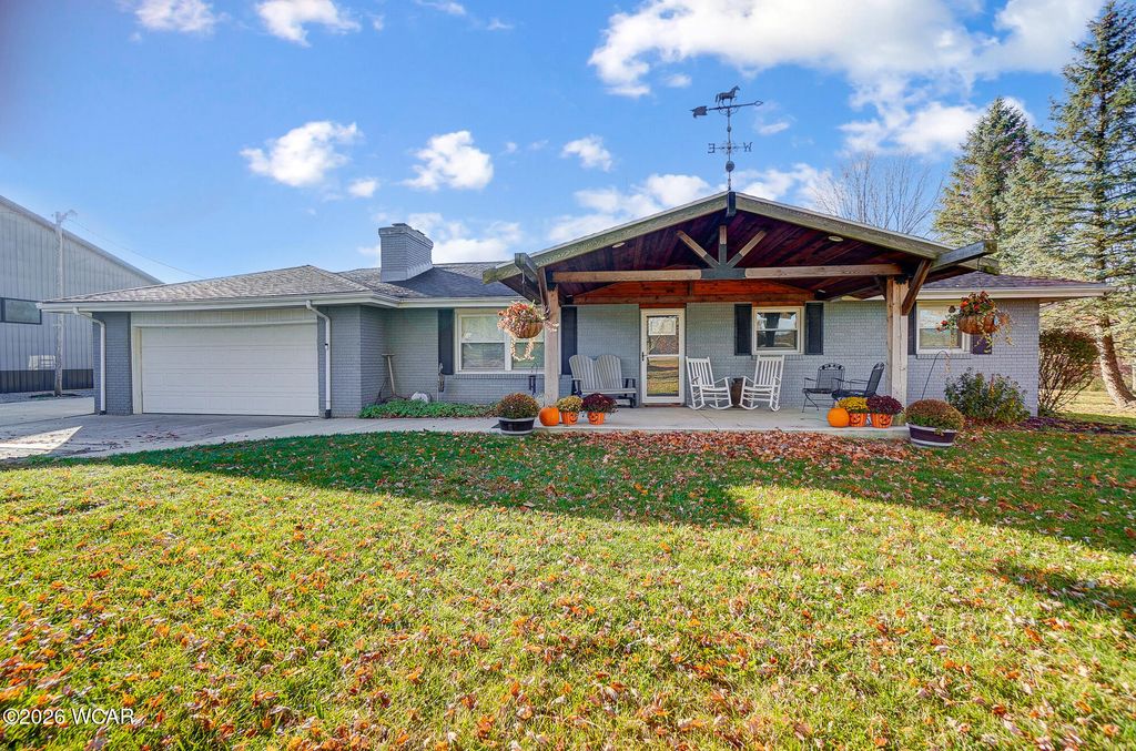 Photo of 17946 National Road, Wapakoneta, OH 45895 (MLS # 310096)