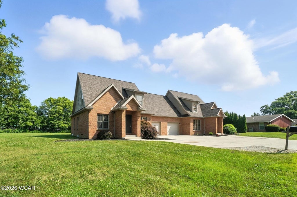 Photo of 2925 Lilly Drive, Elida, OH 45807 (MLS # 311873)