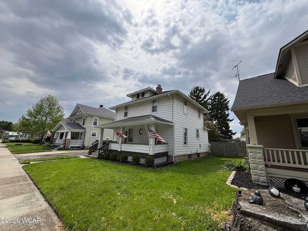 Photo of 125 Bellaire Avenue, Springfield, OH 45503 (MLS # 310191)